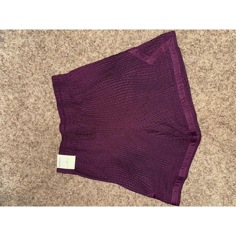 Jordan Sport Women's Bordeaux/Black Diamond Shorts - Picture 2 of 12